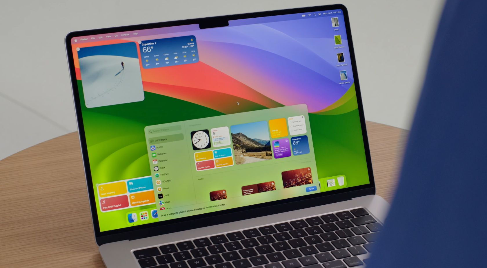 macOS Sonoma chạy trên MacBook đời cũ